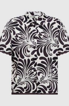 Бежевая рубашка в контрастный принт