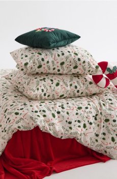 Постільна білизна з різдвяним узором - різнобарвний