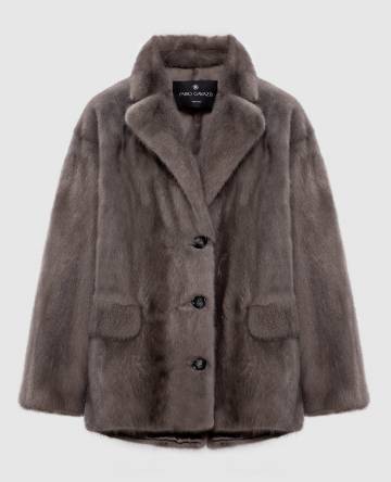 Серая шуба из меха норки