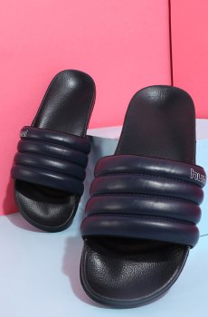 hummel Cloud Men Self Design Sliders