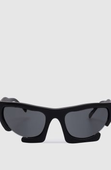 Черные очки с логотипом