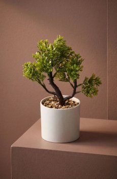 Декоративна штучна рослина - зелений