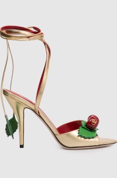 Золотые кожаные босоножки с аппликацией