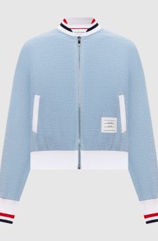 Голубая спортивная куртка с нашивкой логотипа
