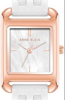 Часы Anne Klein