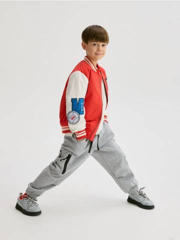 Reserved - Трикотажні штани oversize - світло-сірий - ZI198-09M Reserved - Трикотажні штани oversize - світло-сірий - ZI198-09M