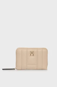 Женский бежевый кошелек TH FEMININE MED ZA Бежевый ONESIZE Tommy Hilfiger AW0AW17476