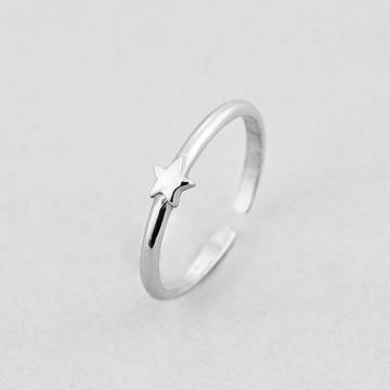 Серебряное кольцо Minimal 5484 Серебряное кольцо Minimal 5484