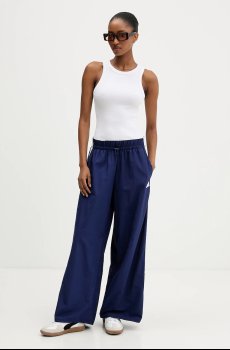 Спортивные штаны adidas Essentials