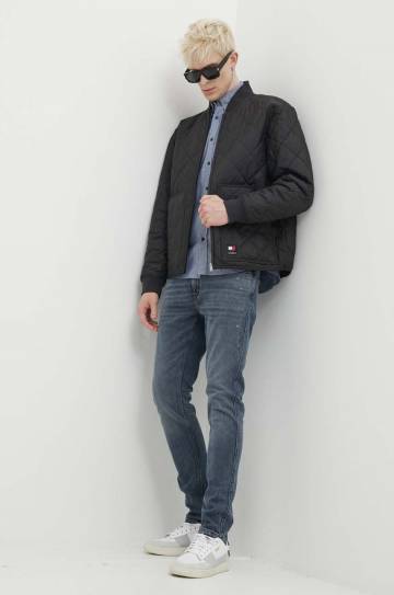 Куртка Tommy Jeans мужская цвет чёрный переходная DM0DM18703 Куртка Tommy Jeans мужская цвет чёрный переходная DM0DM18703