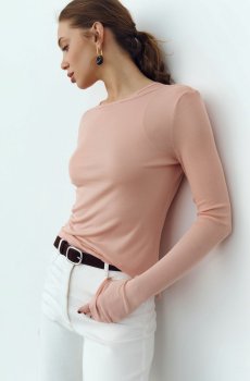 Трикотажний комплект із лонгсліва і майки у персиковому відтінку