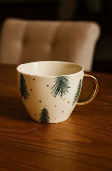 Горнятко із зимовим мотивом - білий