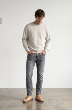 Кофта crewneck comfort fit з домішкою бавовни - нюдовий