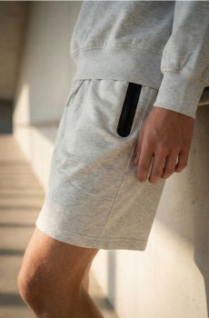 Шорти з кишенями на блискавці - сірий
