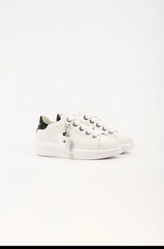 Кожаные кроссовки Karl Lagerfeld KAPRI