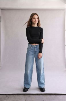 Бавовняні джинси relaxed tapered з ефектом прання - синій