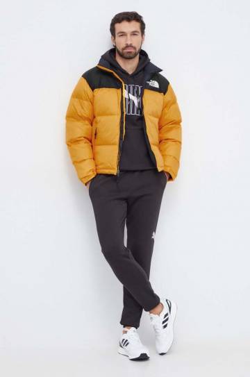 Пуховая куртка The North Face мужская цвет жёлтый зимняя Пуховая куртка The North Face мужская цвет жёлтый зимняя