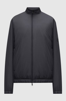 Черная пуховая куртка