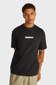 Мужская черная футболка NYC 2026 Черный L Calvin Klein Jeans J30J327524