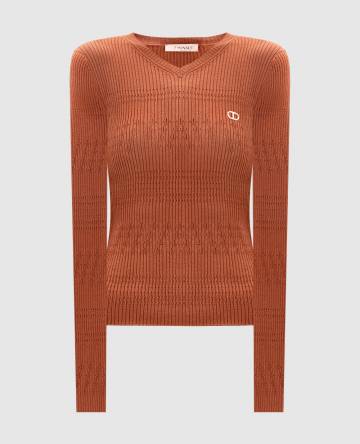 Коричневый пуловер в рубчик Коричневый пуловер в рубчик