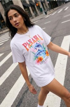 Футболка з принтом - білий