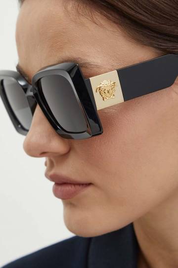 Солнцезащитные очки Versace женские цвет чёрный 0VE4467U Солнцезащитные очки Versace женские цвет чёрный 0VE4467U