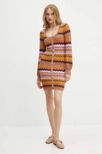 Платье Guess VIRGINIA mini облегающее W4YK90 Z3GC0 Платье Guess VIRGINIA mini облегающее W4YK90 Z3GC0