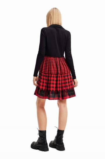 Платье Desigual цвет красный mini расклешённое Платье Desigual цвет красный mini расклешённое