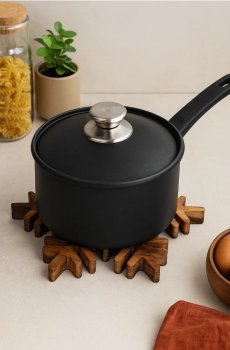 Підставка під каструлю у формі сніжинки - бежевий