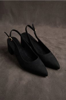 Туфлі на підборах зі шкіряною устілкою з еко-замші - чорний