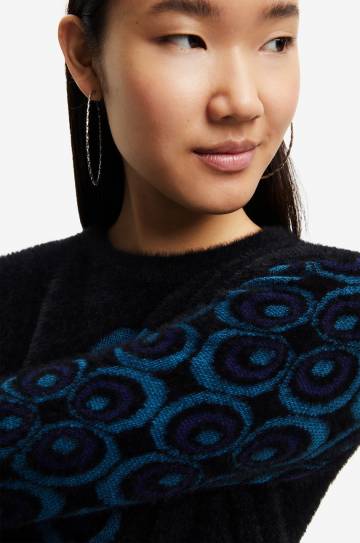 Свитер Desigual женский цвет чёрный лёгкий Свитер Desigual женский цвет чёрный лёгкий