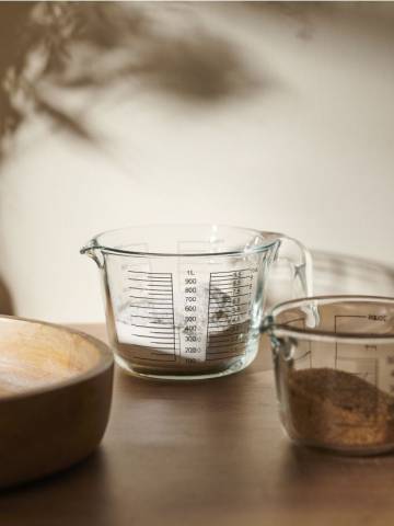 Склянка мірна кухонна - білий