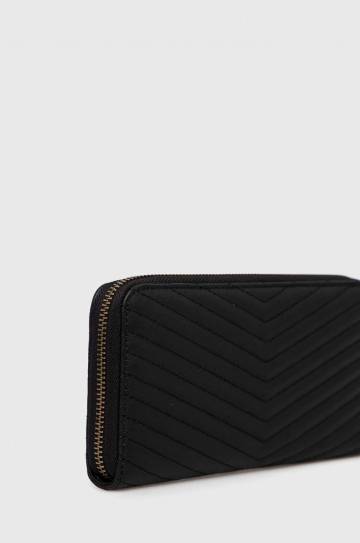 Кожаный кошелек Pinko женский цвет чёрный Кожаный кошелек Pinko женский цвет чёрный