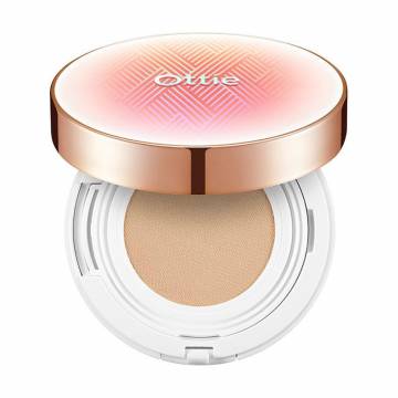 Тональный кушон для лица Ottie Objet D`art Tension Pact, SPF 50 PA+++, со сменным блоком, 23 Natural, 2*15 г Тональный кушон для лица Ottie Objet D`art Tension Pact, SPF 50 PA+++, со сменным блоком, 23 Natural, 2*15 г