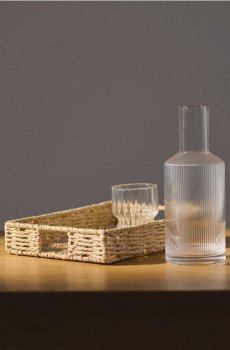 Плетений декоративний піднос - бежевий