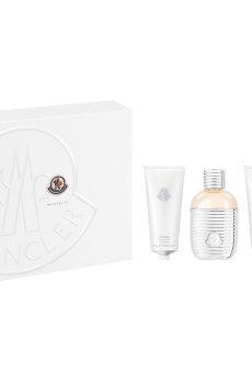 Парфюмированный набор женский Moncler Pour Femme Giftset (парфюмированная вода, 100 мл + гель для душа, 100 мл + крем, 100 мл)