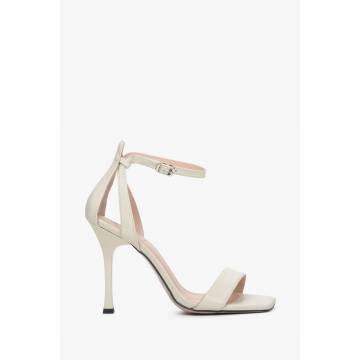 Босоніжки Ankle Strap молочні Estro ER00111625 Босоніжки Ankle Strap молочні Estro ER00111625