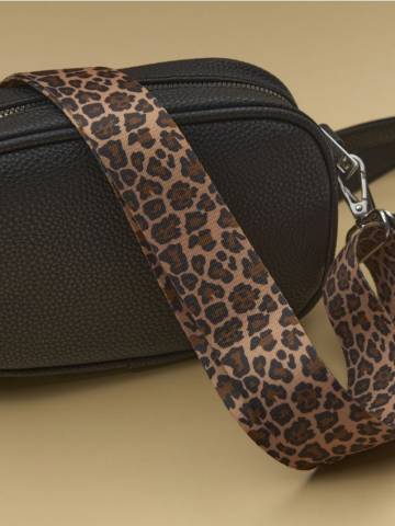 Плетена сумка на плече - чорний