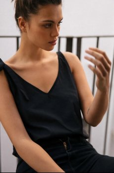 Хлопковый топ MUUV.