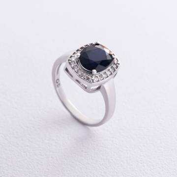 Серебряное кольцо с сапфиром и фианитами GS-01-060-3110 Серебряное кольцо с сапфиром и фианитами GS-01-060-3110