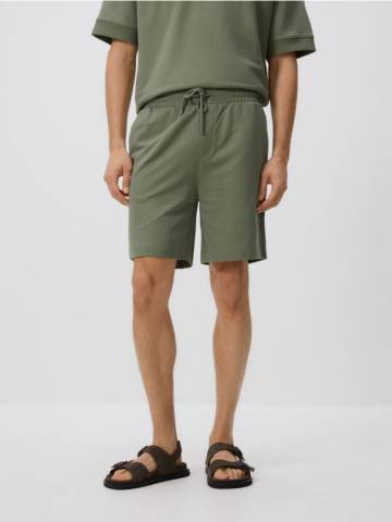 Reserved - Шорти comfort з високим вмістом бавовни - блідо-зелений - 3859C-07X