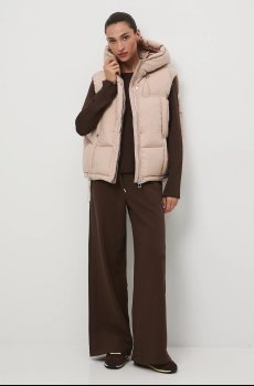 Безрукавка Medicine