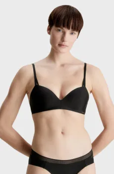Женский черный бюстгальтер Черный 34DD Calvin Klein 000QF6017E