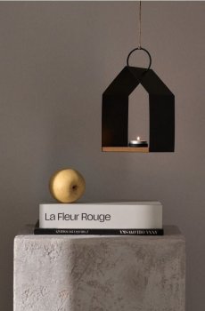 Ліхтарик у формі будиночка - чорний