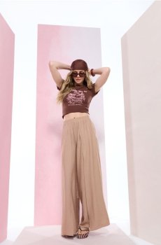 Штани wide leg з передньою складкою та переднім розрізом з віскозою - бежевий
