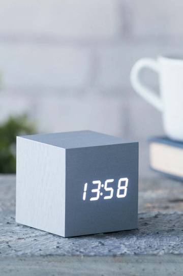 Столовые часы Gingko Design Cube Click Clock Столовые часы Gingko Design Cube Click Clock