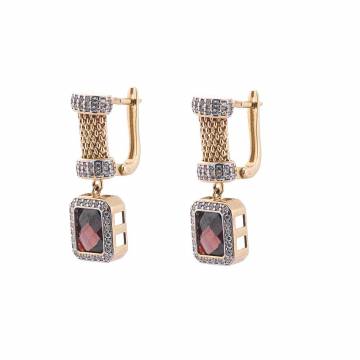 Серьги из золота с фианитами с03372 Серьги из золота с фианитами с03372