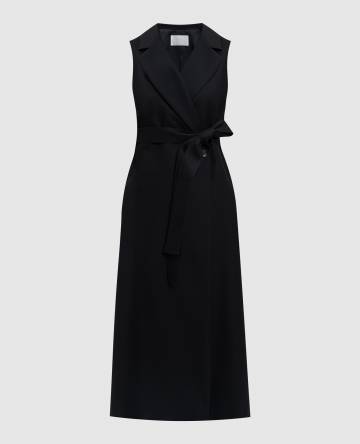 Черный жилет из шерсти