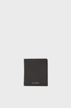 Мужской черный кожаный кошелек EMBOSS Черный ONESIZE Calvin Klein LV04D1063G