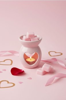 Валентинівський аромакомін з ароматичним воском French Vanilla - рожевий